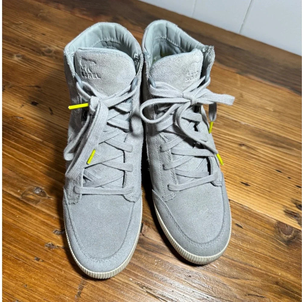 Sorel Out N About Suede Hidden Wedge Sneakers Women 8 Quarry Grey High Top Boots